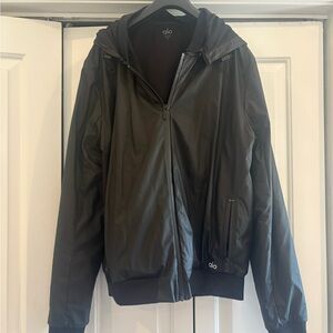 ALO Yoga Men's Charcoal Windbreaker